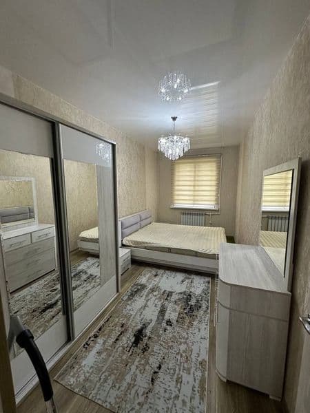 Ижарага квартира.<br />
Яккасарой тум. Мўлжал NEXT <br />
2 