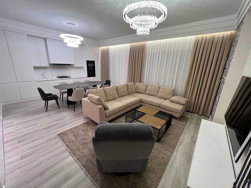 • Район: Шайхантахур<br />
• ЖК: Ташкент Сити Бульвар<br />
