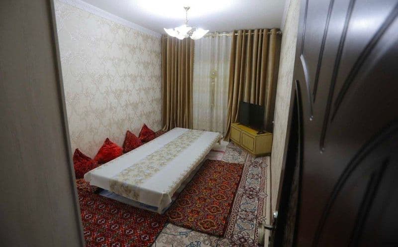 #Аренда<br />
Юнусабад 19кв 2*3/4/5<br />
Балкон:2*3 два<br 