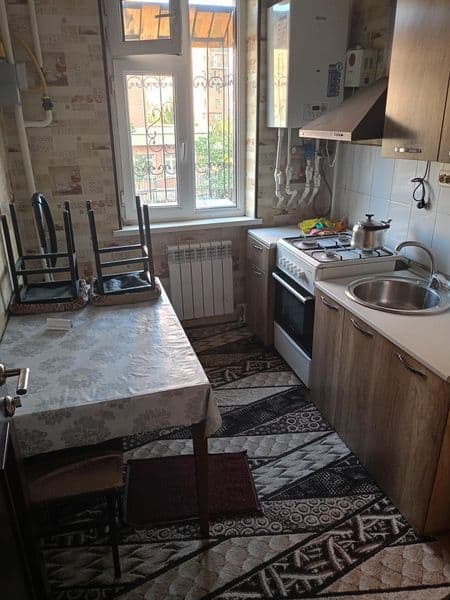 Kimga:Faqat 3ta  talaba qizlarga<br />
Oila bilan turiladi,u — фото 4