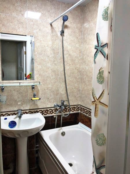 Сдаётся квартира с отличным ремонтом и месторасположением 4/ — фото 5