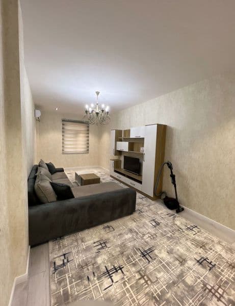 На русском языке:<br />
<br />
Не нашли квартиру на OLX?<br  — фото 2