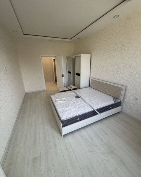 Чилонзор 14 квартлда арендага 1 хонали уй берилади хамма шар