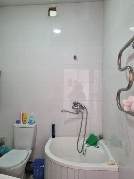 3 xonali uy. 2 ta sanuzeli bor.Balkoni bor. Shinam. Tinch qo — фото 4