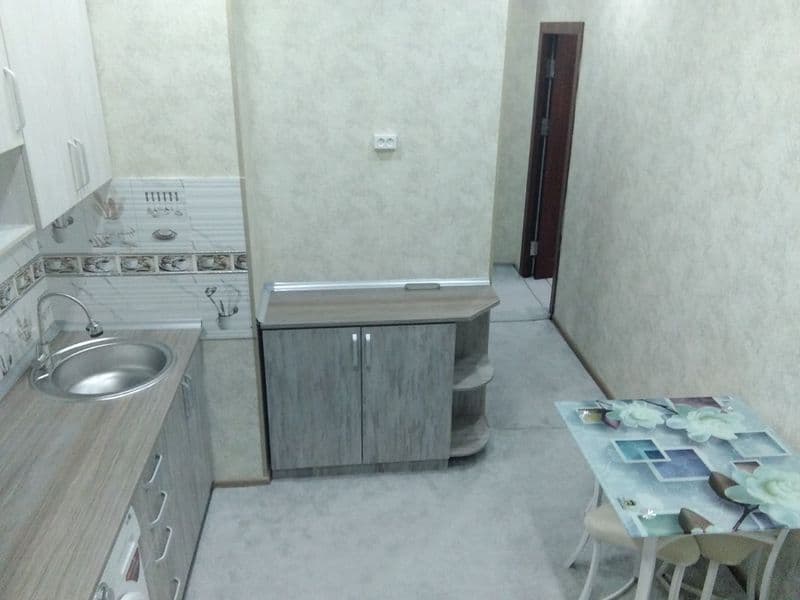 Срочно сдаю 1-комнатная переделанная 2-х комнатную квартиру. — фото 3