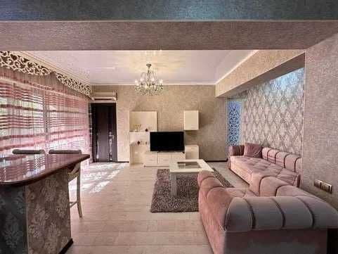 Район: Чиланзарский<br />
Адрес: Новза метро<br />
Рядом ест — фото 5