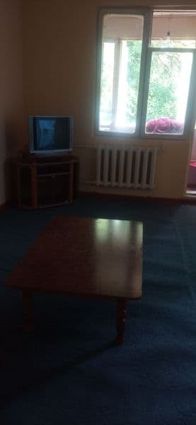 Сдаётся 1 комнатная квартира на Чиланзаре 24квартале для сем