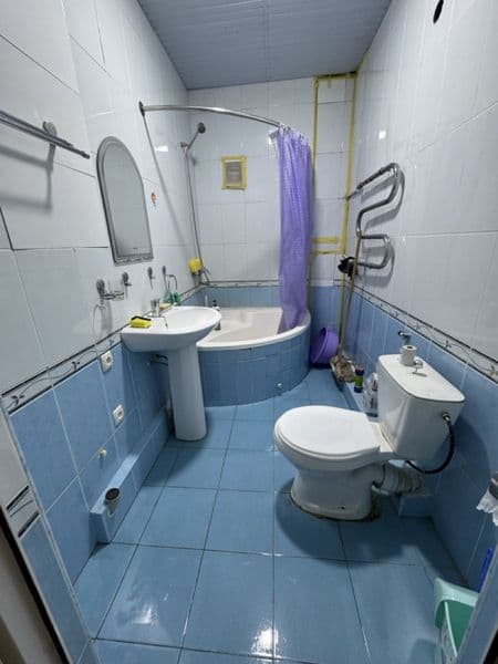 ШАҲАР МАРКАЗИДАГИ 3 ХОНАЛИ ЕВРО РЕМОНТ КВАРТИРАГА ЯХШИ БОЛЛА — фото 4